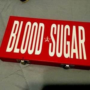 Jeffree Star Blood Sugar eye shadow palette